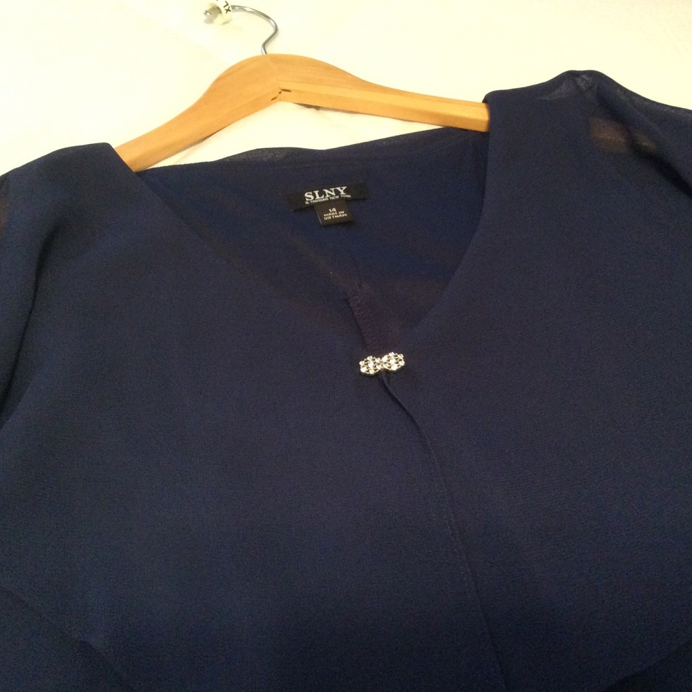 Dress - Picture 5 of 5